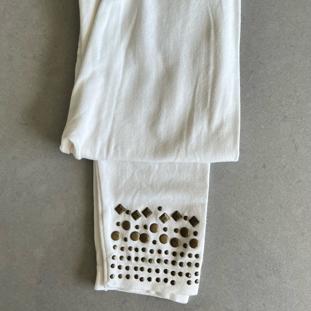 Womens white leggings with embellished ankle design, one size NWT #leggings OS